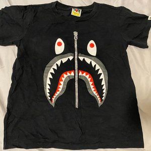 BAPE TEE SIZE SMALL